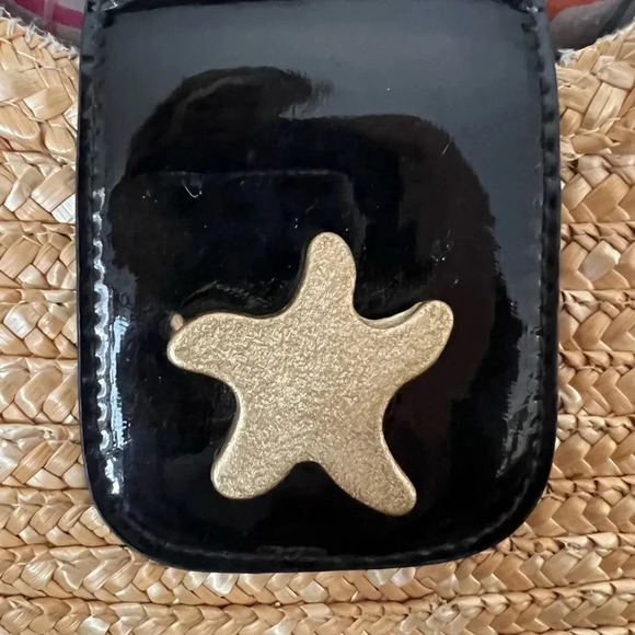 Straw shoulder handbag with starfish accent - Picture 5 of 15
